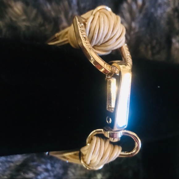 NWOT SAACHI Multi Strand Bracelet✨ - Picture 7 of 8